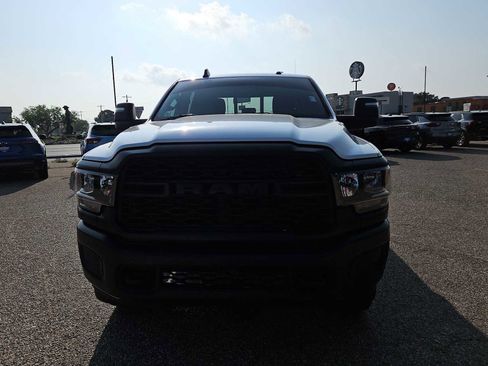 Used 2023 RAM 2500 Tradesman AWD/4WD image 3