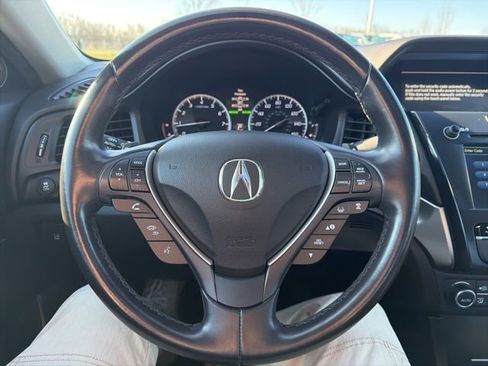Used 2022 Acura ILX w/ Premium Package FWD image 37