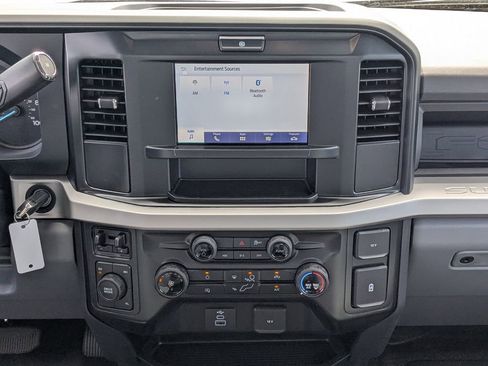 Used 2026 Ford F250 XL AWD/4WD image 18