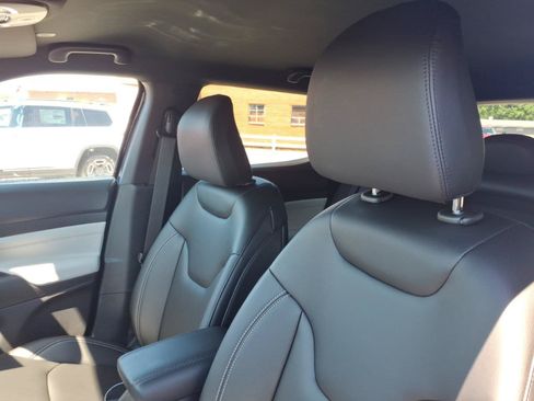 New 2026 Jeep Compass Limited AWD/4WD image 16