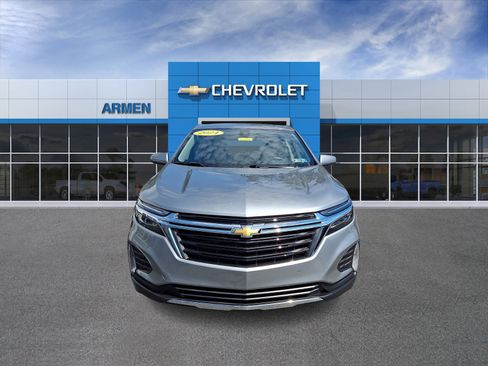 Certified 2024 Chevrolet Equinox LT FWD image 3