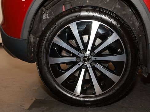 Used 2022 Mercedes-Benz GLA 250 4MATIC image 27