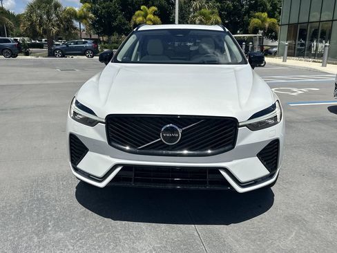 New 2026 Volvo XC60 B5 Ultra w/ Protection Package Premier AWD/4WD image 4