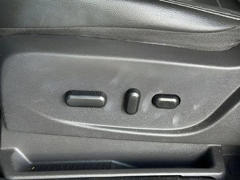 Used 2013 Ford Escape SEL FWD image 18