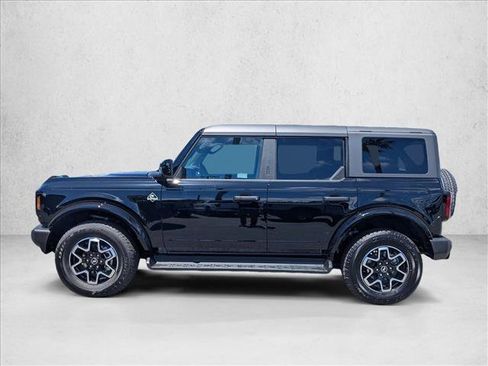 New 2026 Ford Bronco Outer Banks AWD/4WD image 5