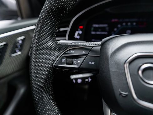 Used 2020 Audi SQ8 Prestige image 18