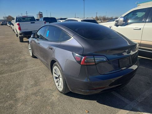 Used 2022 Tesla Model 3 image 4