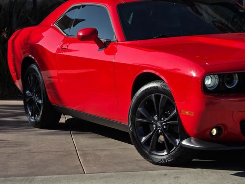 Used 2020 Dodge Challenger GT w/ Plus Package image 4
