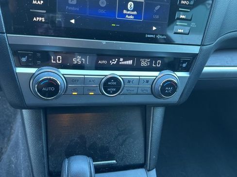 Used 2017 Subaru Outback 3.6R Limited AWD/4WD image 15