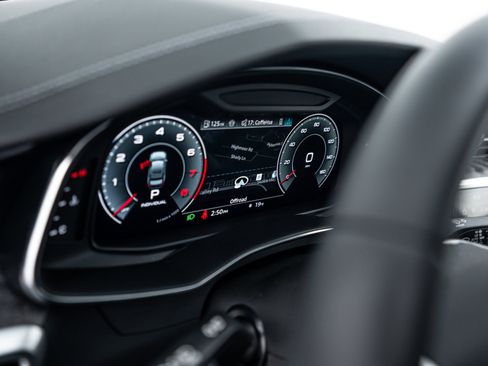 Certified 2025 Audi A6 Premium Plus w/ Premium Plus Package image 13