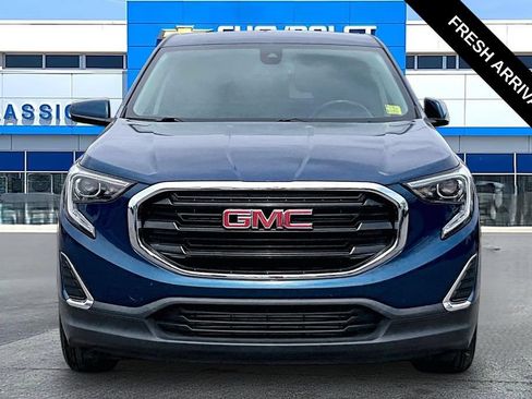 Used 2021 GMC Terrain SLE FWD image 18
