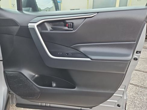 Used 2025 Toyota RAV4 LE FWD image 33