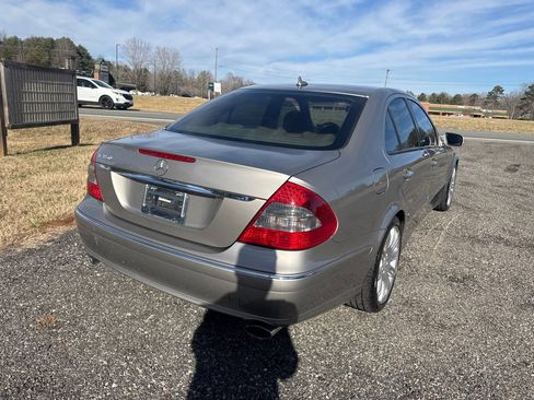 Used 2008 Mercedes-Benz E 350 Sedan image 8