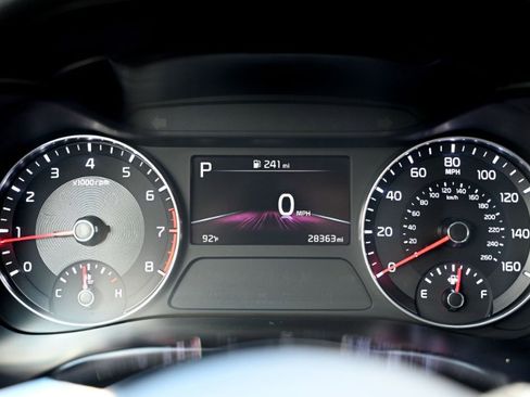 Used 2022 Kia Forte LXS w/ LXS Technology Package image 19