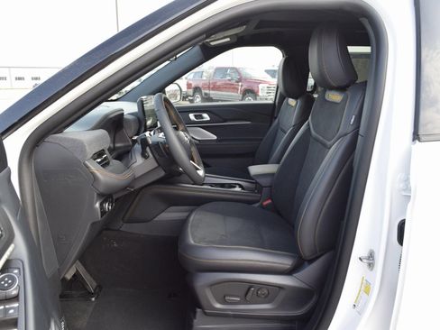 New 2026 Ford Explorer Tremor w/ Tremor Ultimate Package AWD/4WD image 18