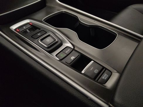 Used 2022 Honda Accord Sport image 26