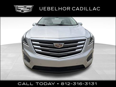 Used 2017 Cadillac XT5 Luxury FWD image 12