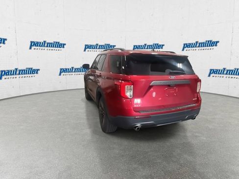 Certified 2021 Ford Explorer XLT w/ Equipment Group 202A AWD/4WD image 8