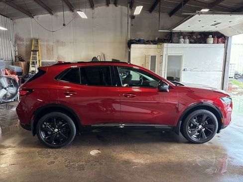 Used 2021 Buick Envision Essence w/ Sport Touring Package FWD image 8