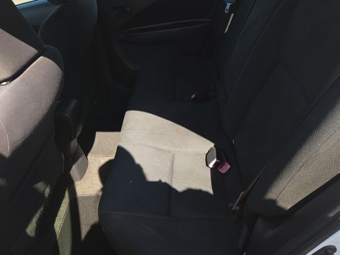 Used 2012 Toyota Yaris Sedan FWD image 10