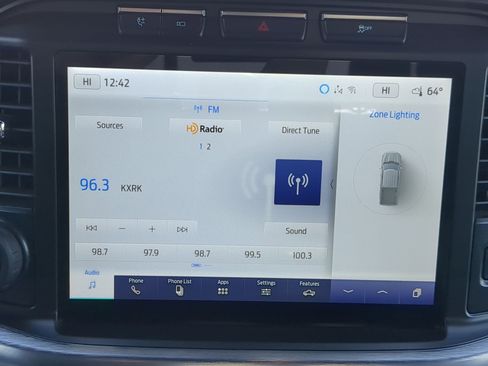 Used 2022 Ford F150 Lariat w/ Max Trailer Tow Package image 22