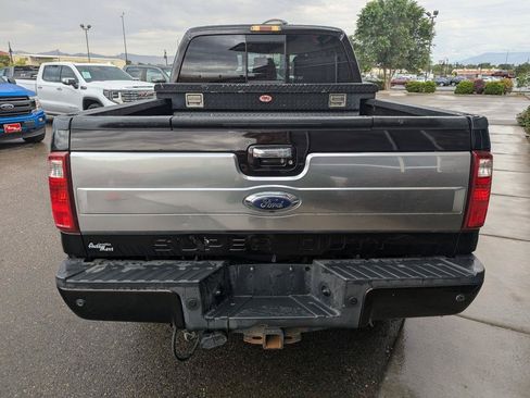 Used 2014 Ford F250 Platinum w/ FX4 Off-Road Package AWD/4WD image 6