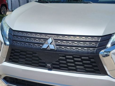 Used 2022 Mitsubishi Eclipse Cross SEL AWD/4WD image 9