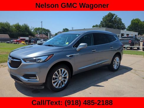 Used 2021 Buick Enclave Premium w/ Sun and Sites Package FWD image 1