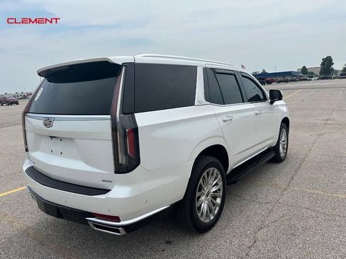 Used 2021 Cadillac Escalade Premium Luxury AWD/4WD image 3
