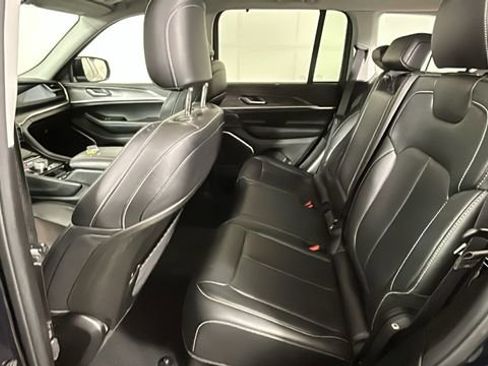 Used 2023 Jeep Grand Cherokee 30th Anniversary AWD/4WD image 27