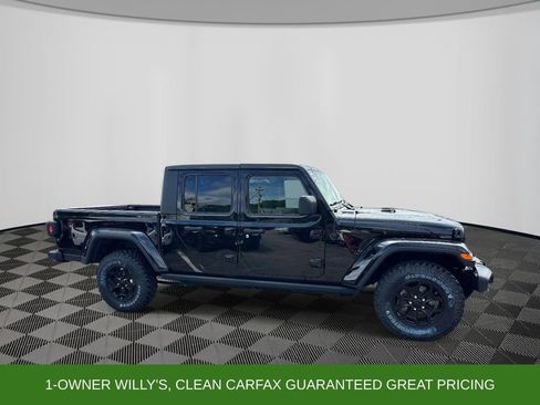 Used 2022 Jeep Gladiator Sport AWD/4WD image 4