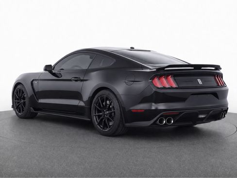 Used 2020 Ford Mustang Shelby GT350 RWD image 3