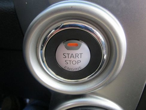 Used 2017 Nissan Titan PRO-4X image 36