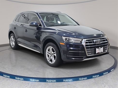 Used 2019 Audi Q5 2.0T Premium w/ Convenience Package image 4