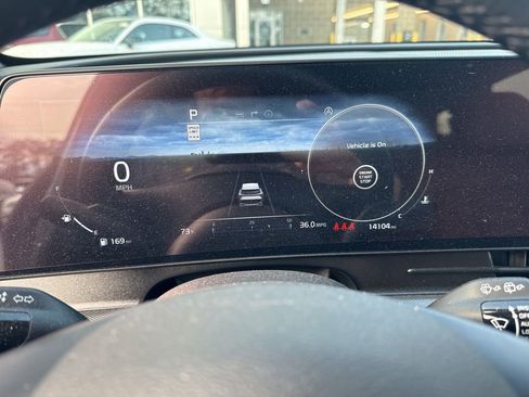 Used 2025 Kia Sportage SX image 11