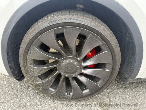 Used 2022 Tesla Model Y Performance AWD/4WD image 23