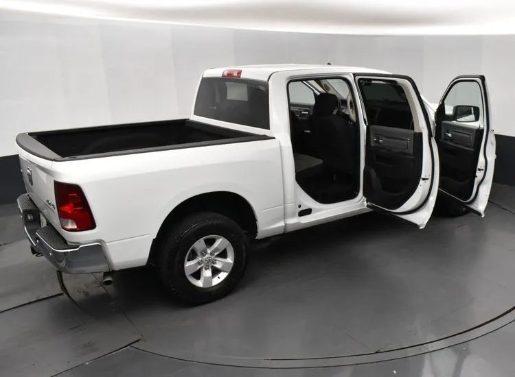 Used 2022 RAM 1500 Classic SLT w/ Electronics Group AWD/4WD image 6
