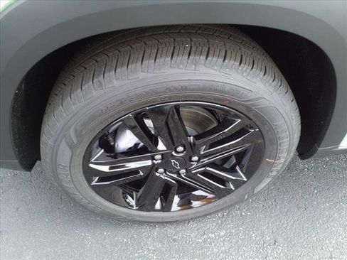 New 2025 Chevrolet Trax ACTIV w/ Driver Confidence Package image 9