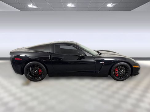 Used 2008 Chevrolet Corvette Coupe image 8