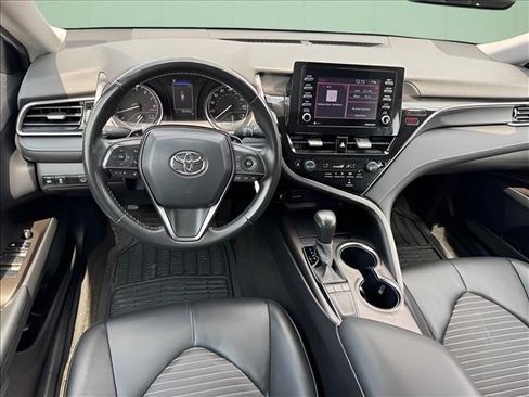Used 2024 Toyota Camry SE FWD image 14