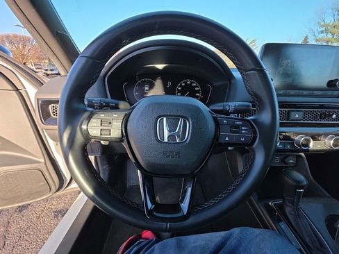 Used 2023 Honda Civic Sport image 13