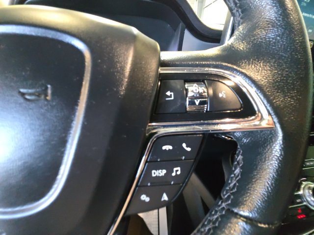 Used 2021 Lincoln Nautilus AWD image 19