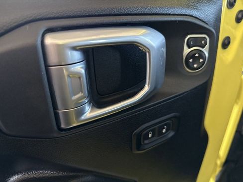 Used 2023 Jeep Wrangler Unlimited Sport image 24