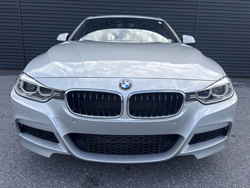 Used 2014 BMW 335i xDrive Sedan AWD/4WD image 9