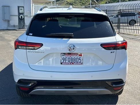 Certified 2022 Buick Envision Essence w/ Technology Package II image 12