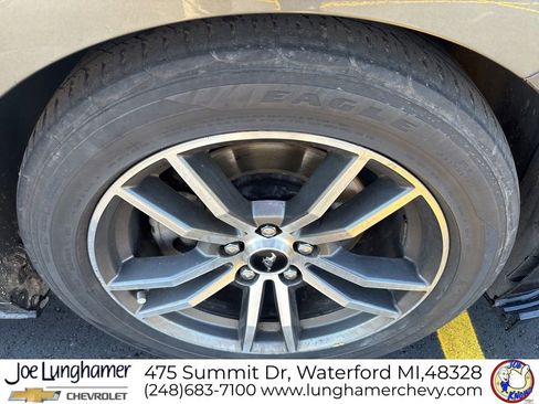 Used 2016 Ford Mustang Premium RWD image 9