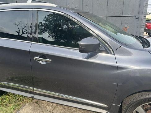 Used 2013 INFINITI JX35 AWD w/ Premium Pkg image 26