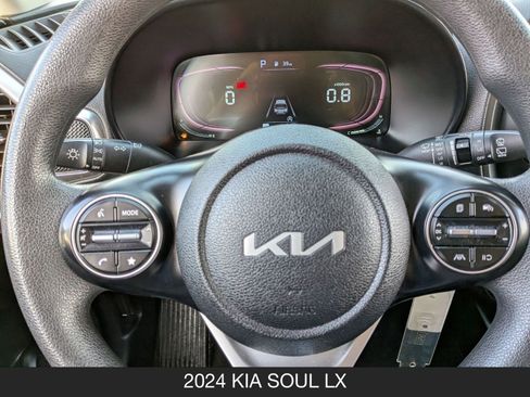 Used 2024 Kia Soul LX w/ Option Group 015 image 12