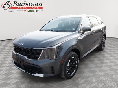 Used 2024 Kia Sorento S