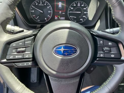 Certified 2025 Subaru Ascent Bronze Edition w/ Onyx Package AWD/4WD image 31